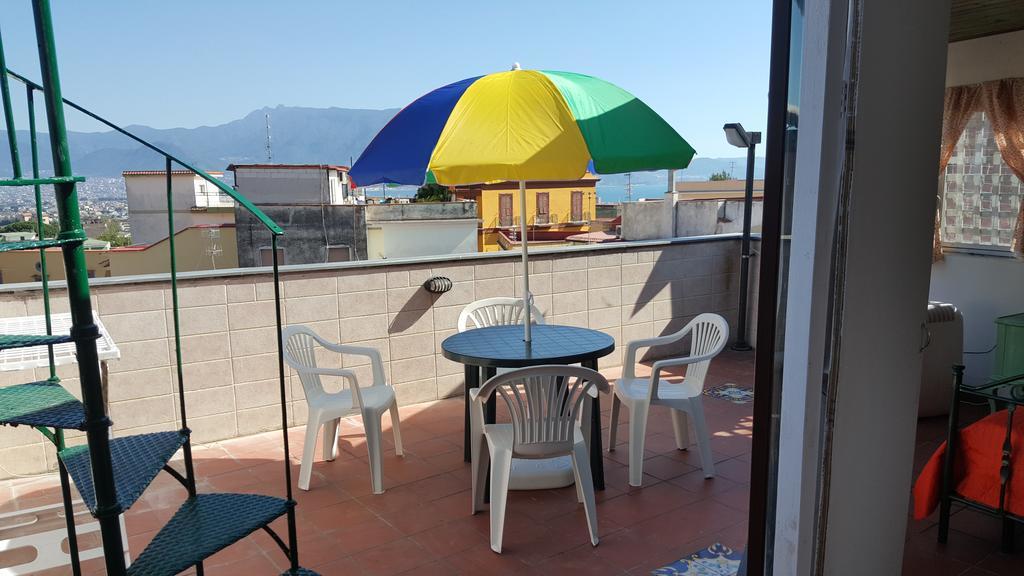 Villino Angela A Sant'Anna Apartment Boscotrecase ภายนอก รูปภาพ