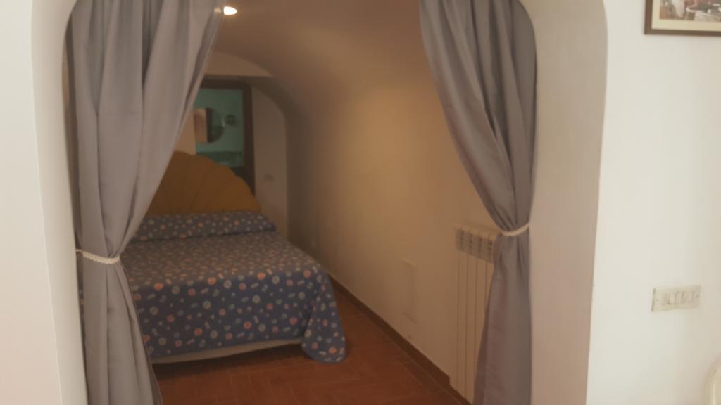 Villino Angela A Sant'Anna Apartment Boscotrecase ภายนอก รูปภาพ