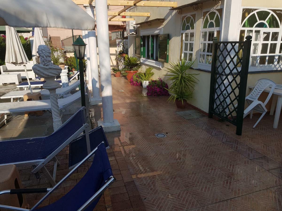 Villino Angela A Sant'Anna Apartment Boscotrecase ภายนอก รูปภาพ