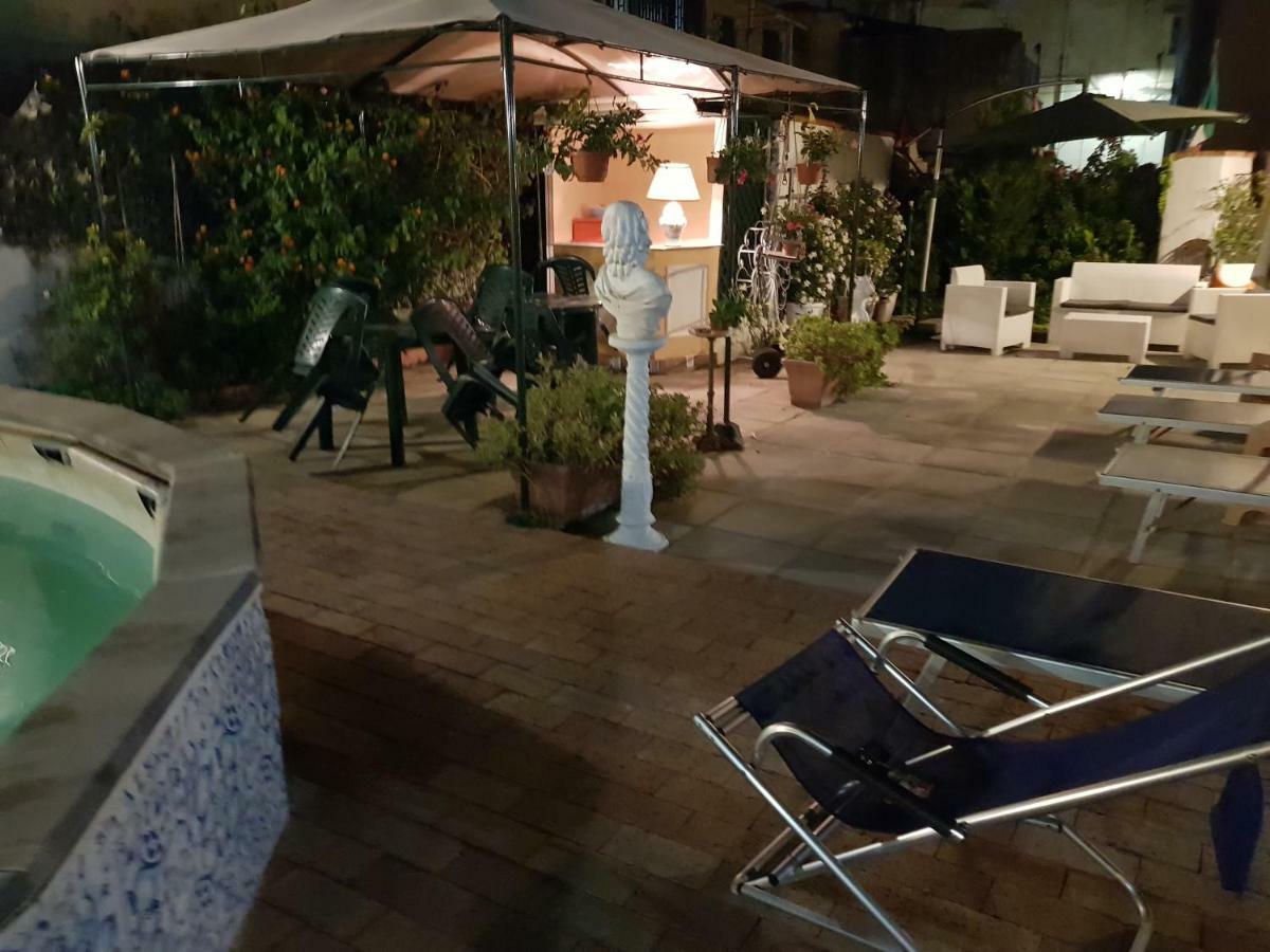 Villino Angela A Sant'Anna Apartment Boscotrecase ภายนอก รูปภาพ